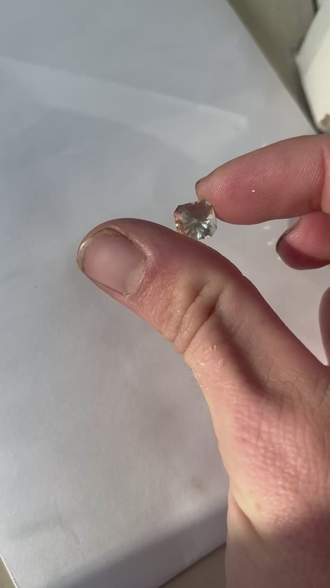 Faceted Oregon sunstone 3.17 carat squartuguese variant